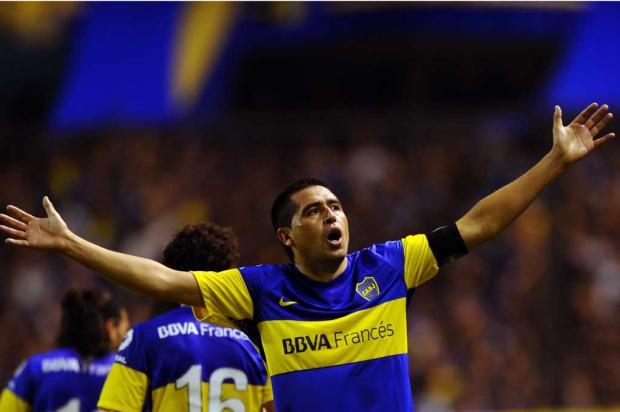 Empresários oferecem Riquelme ao Grêmio, que recusa jogador AFP PHOTO /Daniel GARCIA/