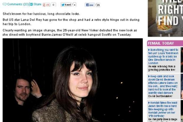 Lana del Rey muda corte de cabelo Reprodução/Daily Mail Lana del Rey muda corte de cabelo Reprodução/Daily Mail