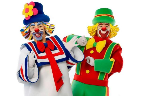 Dupla Patati Patatá apresenta-se no Estado de quinta a domingo Síntese Produções/Divulgação Dupla Patati Patatá apresenta-se no Estado de quinta a domingo Síntese Produções/Divulgação