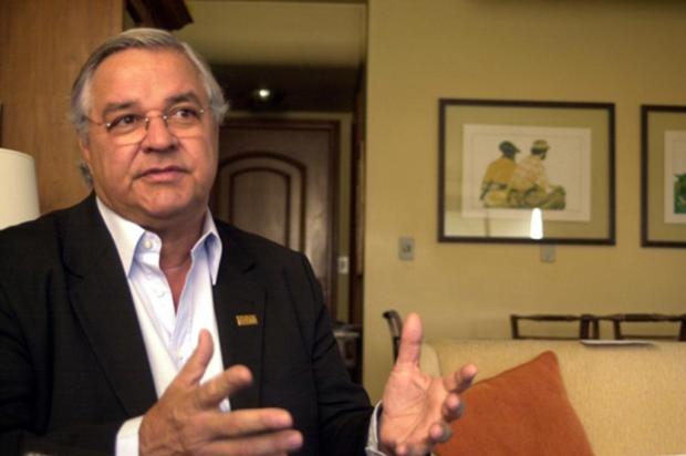 Odone: "Se Luxemburgo não ficar, Zé Roberto dificilmente permanecerá no Grêmio" Emilio Pedroso/ Odone: "Se Luxemburgo não ficar, Zé Roberto dificilmente permanecerá no Grêmio" Emilio Pedroso/