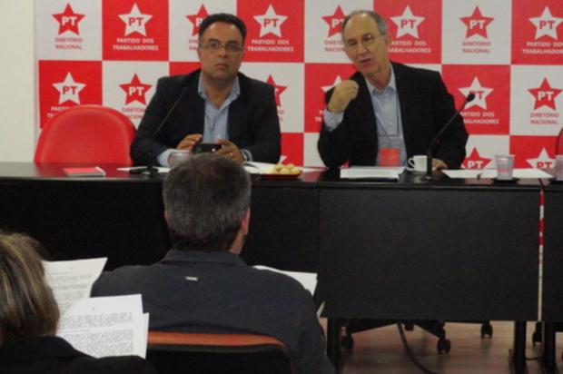 PT lança manifesto em defesa dos réus do mensalão Luciana Santos/Divulgação / PT PT lança manifesto em defesa dos réus do mensalão Luciana Santos/Divulgação / PT