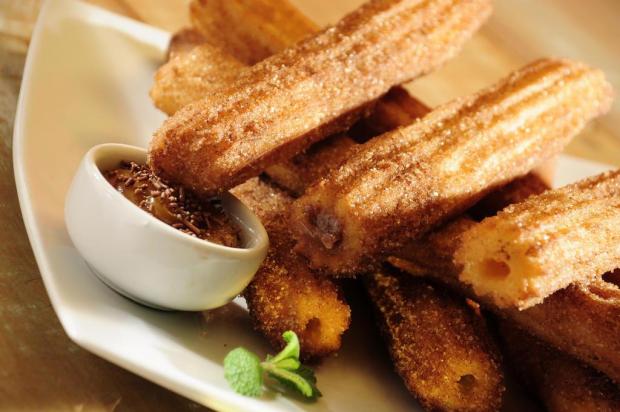 Aprenda a fazer churros em casa Danilo Herek - Atelier da Imagem/BelPress Comunicação
