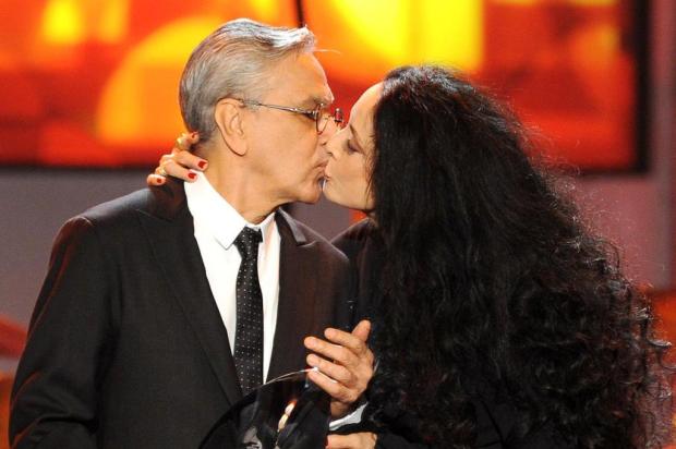 Caetano Veloso, Seu Jorge e Chico Buarque ganham Grammy Latino Powers Imagery/Invision/AP Caetano Veloso, Seu Jorge e Chico Buarque ganham Grammy Latino Powers Imagery/Invision/AP