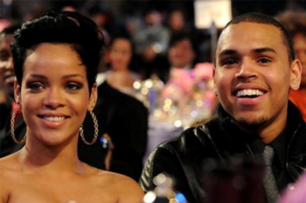 'Não podia simplesmente enterrar o que sentia', diz Rihanna sobre Chris Brown Reprodução/Reprodução 'Não podia simplesmente enterrar o que sentia', diz Rihanna sobre Chris Brown Reprodução/Reprodução