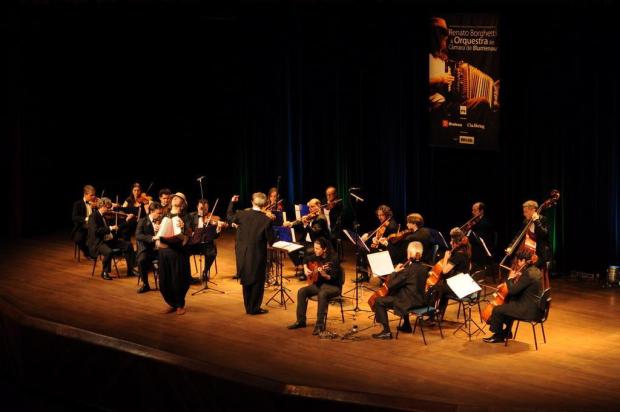 Renato Borghetti se apresenta com a Orquestra de Câmara de Blumenau Augusto de Lavigne/Divulgação