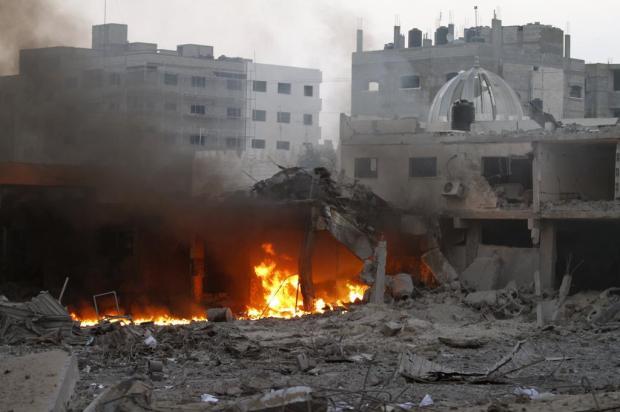 Bombardeios israelenses deixam pelo menos 10 mortos na Faixa de Gaza Mohammed Abed/AFP