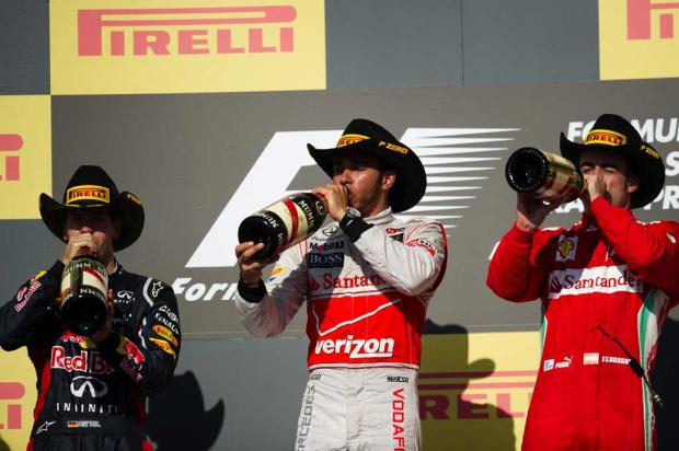 Ferrari admite decisão para beneficiar Fernando Alonso nos EUA JIM WATSON / AFP/