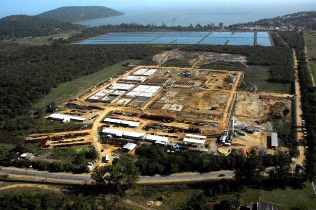 Despejo de esgoto tratado mais perto da orla deixa zona sul da Capital em alerta Dmae/Divulgação