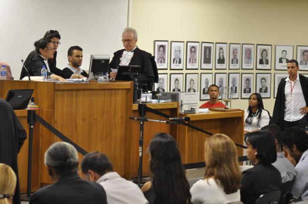 Promotor elogia primeiro depoimento no julgamento do jogador Vagner Antônio/Divulgação / TJMG