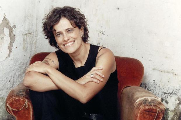 Zélia Duncan grava canções inéditas de Itamar Assumpção em novo disco Ver Descrição/Ver Descrição