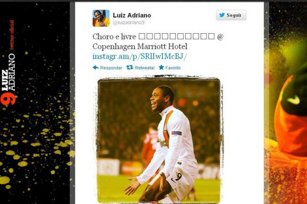 Pelo Twitter, Luiz Adriano ironiza críticas por falta de fair play em gol na Liga Reprodução/Twitter/ Pelo Twitter, Luiz Adriano ironiza críticas por falta de fair play em gol na Liga Reprodução/Twitter/