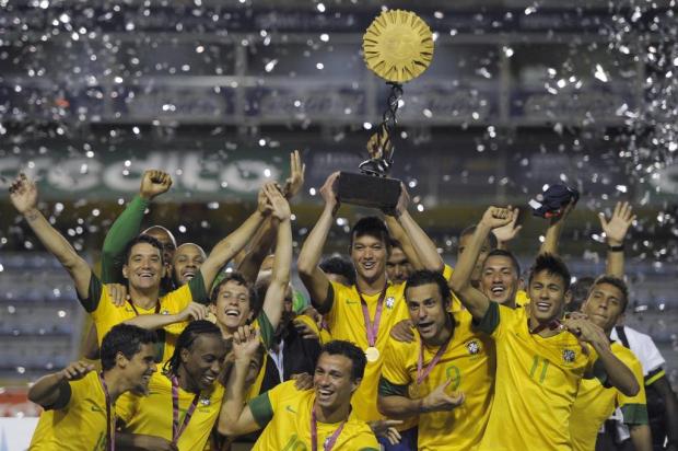 Nos pênaltis, Brasil vence Argentina e leva o bicampeonato do Superclássico Juan Mabromata/AFP Nos pênaltis, Brasil vence Argentina e leva o bicampeonato do Superclássico Juan Mabromata/AFP