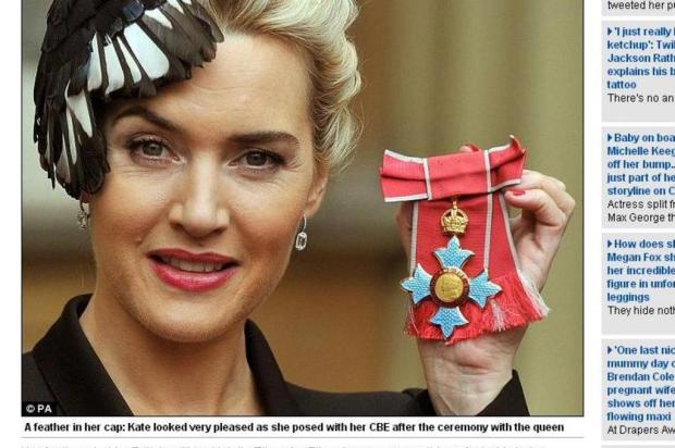 Kate Winslet recebe da Rainha Elizabeth prêmio de honra britânico Daily Mail/Reprodução
