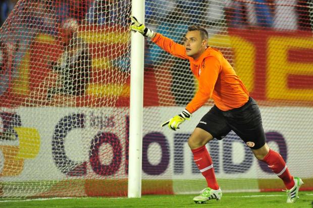 Inter renova o contrato do goleiro Renan por mais uma temporada Jefferson Botega/Agência RBS/ Inter renova o contrato do goleiro Renan por mais uma temporada Jefferson Botega/Agência RBS/