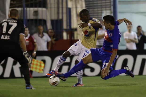 Tigre e Millonarios ficam no 0 a 0 no jogo de ida da semifinal da Sul-Americana Eduardo Di Baia/AP Photo Tigre e Millonarios ficam no 0 a 0 no jogo de ida da semifinal da Sul-Americana Eduardo Di Baia/AP Photo