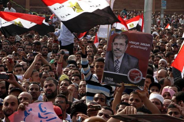 Protestos contra Mursi seguem no Egito AHMED MAHMOUD/AFP Protestos contra Mursi seguem no Egito AHMED MAHMOUD/AFP