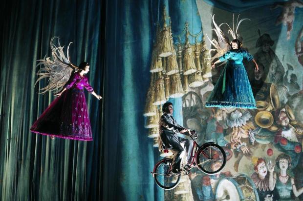 Porto Alegre receberá em 2014 a nova turnê do Cirque du Soleil T4F/Divulgação Porto Alegre receberá em 2014 a nova turnê do Cirque du Soleil T4F/Divulgação