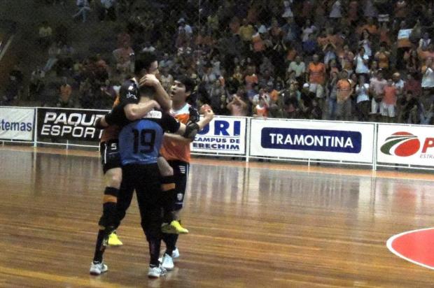 ACBF derrota Atlântico na prorrogação e conquista nono título gaúcho de futsal Fábio Prina/divulgação