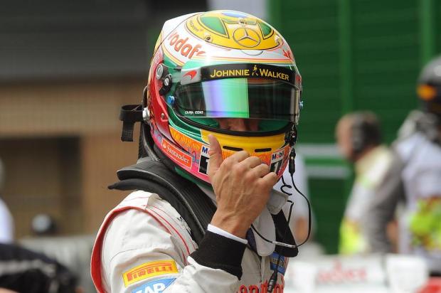 Lewis Hamilton faz a pole do Grande Prêmio do Brasil Nelson Almeida/AFP Lewis Hamilton faz a pole do Grande Prêmio do Brasil Nelson Almeida/AFP