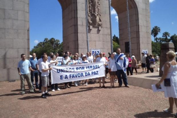 Caminhada na Capital pediu a paz entre Israel e Palestinos divulgação/divulgação Caminhada na Capital pediu a paz entre Israel e Palestinos divulgação/divulgação