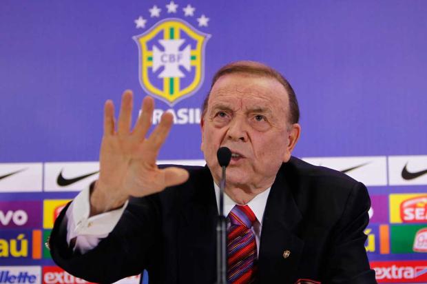 Marin dá preferência para um técnico brasileiro para substituir Mano Rafael Ribeiro/CBF/Divulgação/ Marin dá preferência para um técnico brasileiro para substituir Mano Rafael Ribeiro/CBF/Divulgação/