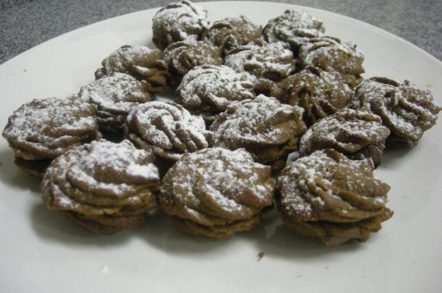Biscoito leva recheio de ganache Ver Descrição/Agencia RBS
