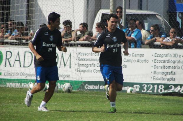 Grêmio volta aos treinos em tarde de bilheterias cheias no Estádio Olímpico Guilherme Becker/ Grêmio volta aos treinos em tarde de bilheterias cheias no Estádio Olímpico Guilherme Becker/