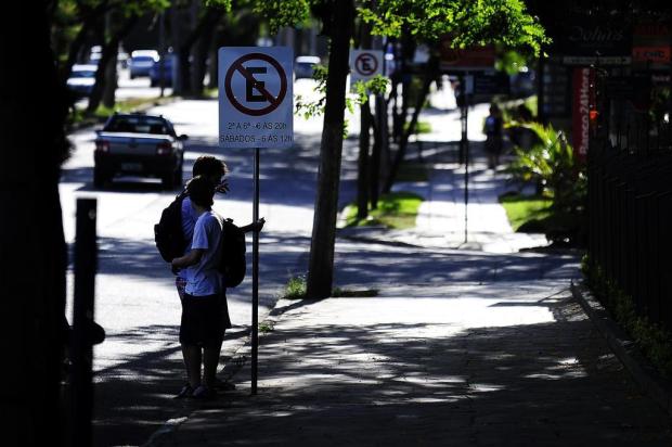 Assaltos a alunos de colégios de Porto Alegre preocupam pais  Ricardo Duarte/Agencia RBS