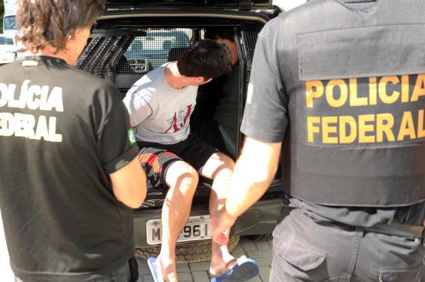 Dois irmãos estão entre os presos pela Polícia Federal por tráfico internacional Guto Kuerten/Agencia RBS