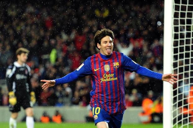 Para sete ex-ganhadores, Messi é o preferido para levar a Bola de Ouro Manu Fernandez/AP Para sete ex-ganhadores, Messi é o preferido para levar a Bola de Ouro Manu Fernandez/AP