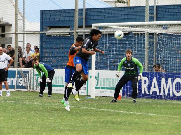 Marcelo Moreno tem recurso negado no STJD e está fora do Gre-Nal de domingo Guilherme Becker/AgênciaRBS Marcelo Moreno tem recurso negado no STJD e está fora do Gre-Nal de domingo Guilherme Becker/AgênciaRBS