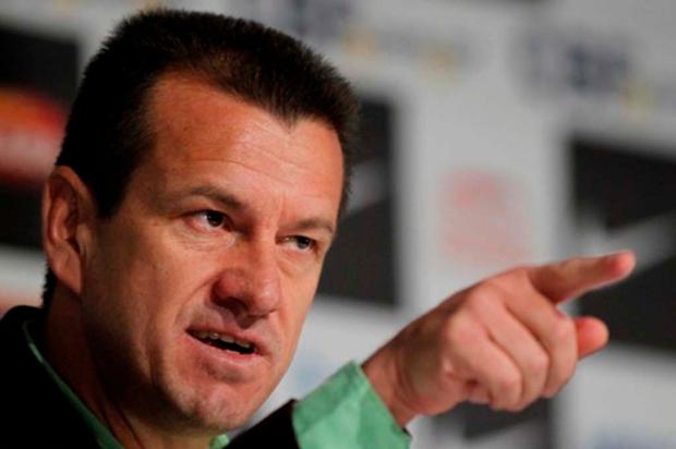 Negociações entre Dunga e Inter são retomadas: motivo seria o vice de futebol Agência RBS/ Negociações entre Dunga e Inter são retomadas: motivo seria o vice de futebol Agência RBS/