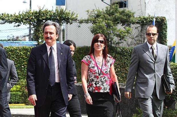 Como a chefe de gabinete traficou influência e envolveu o ex-presidente Jorge Araujo/Folhapress Como a chefe de gabinete traficou influência e envolveu o ex-presidente Jorge Araujo/Folhapress