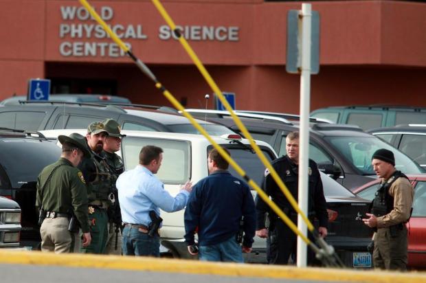 Ataque deixa três mortos e comove cidade dos Estados Unidos Alan Rogers/Casper Star-Tribune,AP