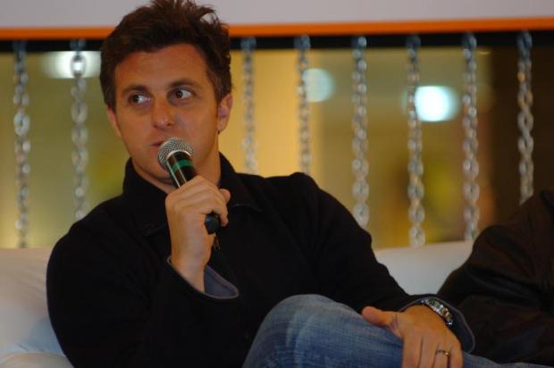 Luciano Huck tem carteira de habilitação apreendida no Rio de Janeiro Valdir Friolin/Agencia RBS