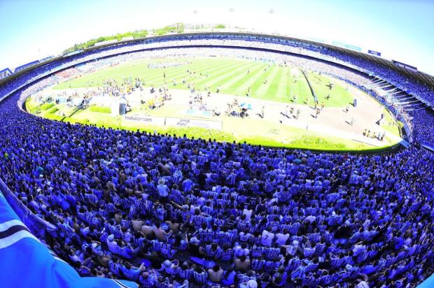 Com emoção e homenagens, gremistas se despedem do Estádio Olímpico Mateus Bruxel/Agencia RBS