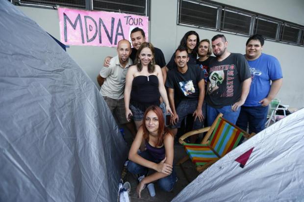 Fãs de Madonna formam fila no Olímpico uma semana antes do show Félix Zucco/Agencia RBS