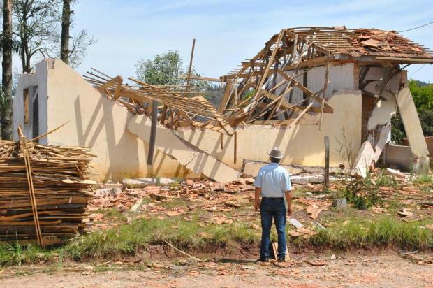 Destruída por tornado, Ponte Alta, na Serra, busca forças para se reconstruir Pablo Gomes/Agencia RBS Destruída por tornado, Ponte Alta, na Serra, busca forças para se reconstruir Pablo Gomes/Agencia RBS