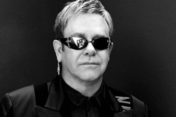 Novos lotes de ingressos para o show de Elton John são disponibilizados Divulgação/Divulgação Novos lotes de ingressos para o show de Elton John são disponibilizados Divulgação/Divulgação