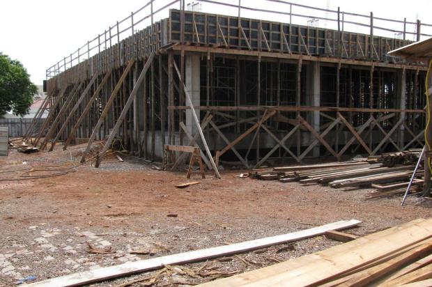 Disputa entre prefeito eleito e atual prefeita coloca obra de centro administrativo em xeque Vanessa Kannenberg/Agência RBS Disputa entre prefeito eleito e atual prefeita coloca obra de centro administrativo em xeque Vanessa Kannenberg/Agência RBS