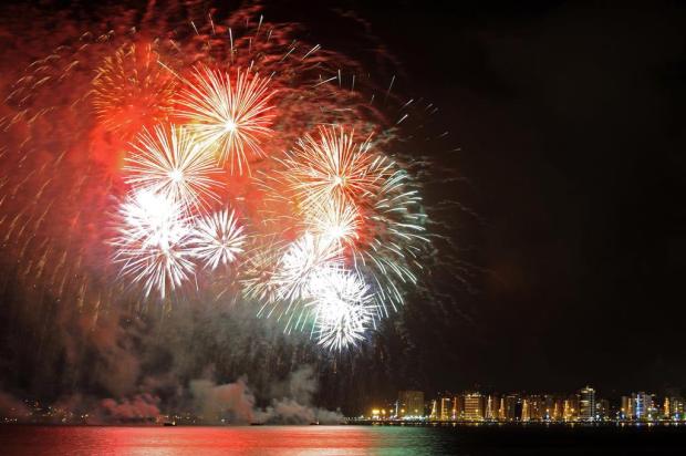 Confira dicas para evitar acidentes com fogos de artifício Alvarélio Kurossu/Agencia RBS