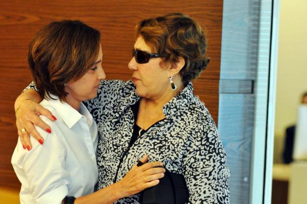 Missa de corpo presente reúne parentes e amigos de Niemeyer em hospital do Rio LUIZ ROBERTO LIMA/ESTADÃO CONTEÚDO Missa de corpo presente reúne parentes e amigos de Niemeyer em hospital do Rio LUIZ ROBERTO LIMA/ESTADÃO CONTEÚDO