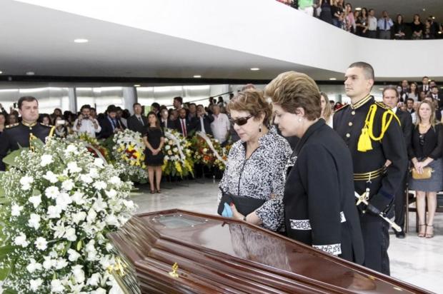 Corpo de Niemeyer é velado no Palácio do Planalto Roberto Stuckert Filho/Presidência da República,Divulgação Corpo de Niemeyer é velado no Palácio do Planalto Roberto Stuckert Filho/Presidência da República,Divulgação