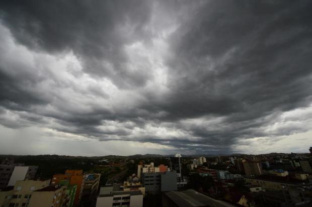 Chuva avança e derruba temperaturas Caco Konzen/Especial
