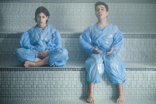 Em 'Louco por Elas', personagens fazem de tudo para ficar com tudo em cima Raphael Dias/TV Globo/Divulgação
