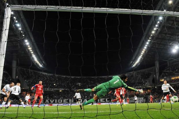 Chicão alerta para dificuldades do Chelsea contra o Monterrey na semifinal TOSHIFUMI KITAMURA / AFP/ Chicão alerta para dificuldades do Chelsea contra o Monterrey na semifinal TOSHIFUMI KITAMURA / AFP/