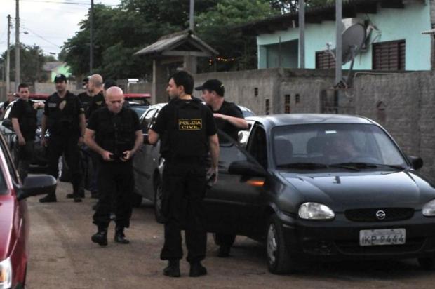 Trio é preso por assassinato cruel no Bairro Restinga divulgação/Polícia civil Trio é preso por assassinato cruel no Bairro Restinga divulgação/Polícia civil