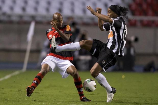 Paulo Pelaipe diz que Flamengo não entrará em leilão por Wellington Silva Victor R. Caivano/AP