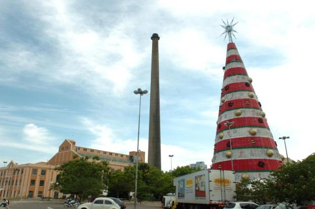 Bandas e fogos de artifício marcam virada do ano no Gasômetro  Fernando Gomes/Agencia RBS