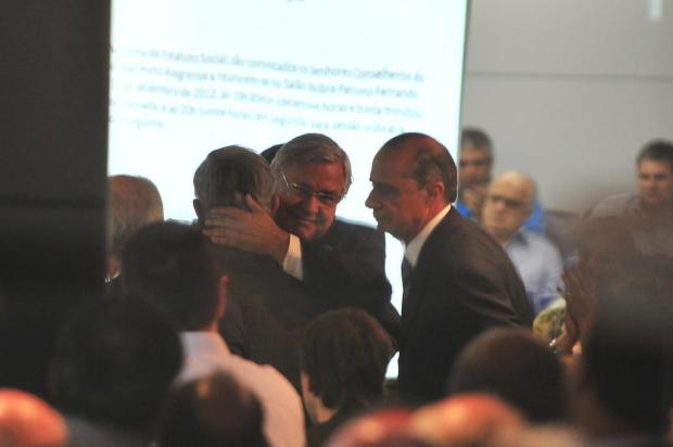Clima de cordialidade marca a troca de comando na presidência Grêmio Lauro Alves/Agencia RBS